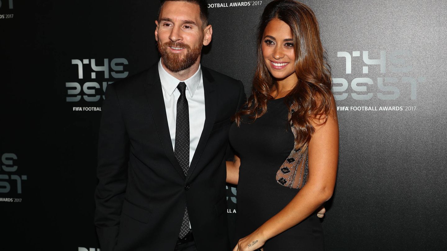 Messi y su mujer, Antonella Roccuzzo. (Getty)