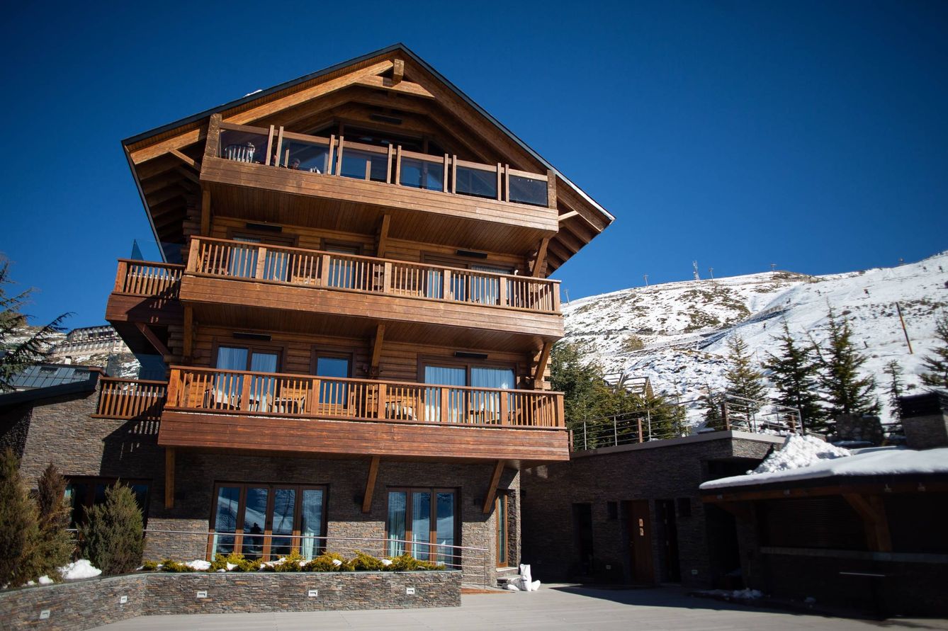 Hotel El Lodge de Sierra Nevada.