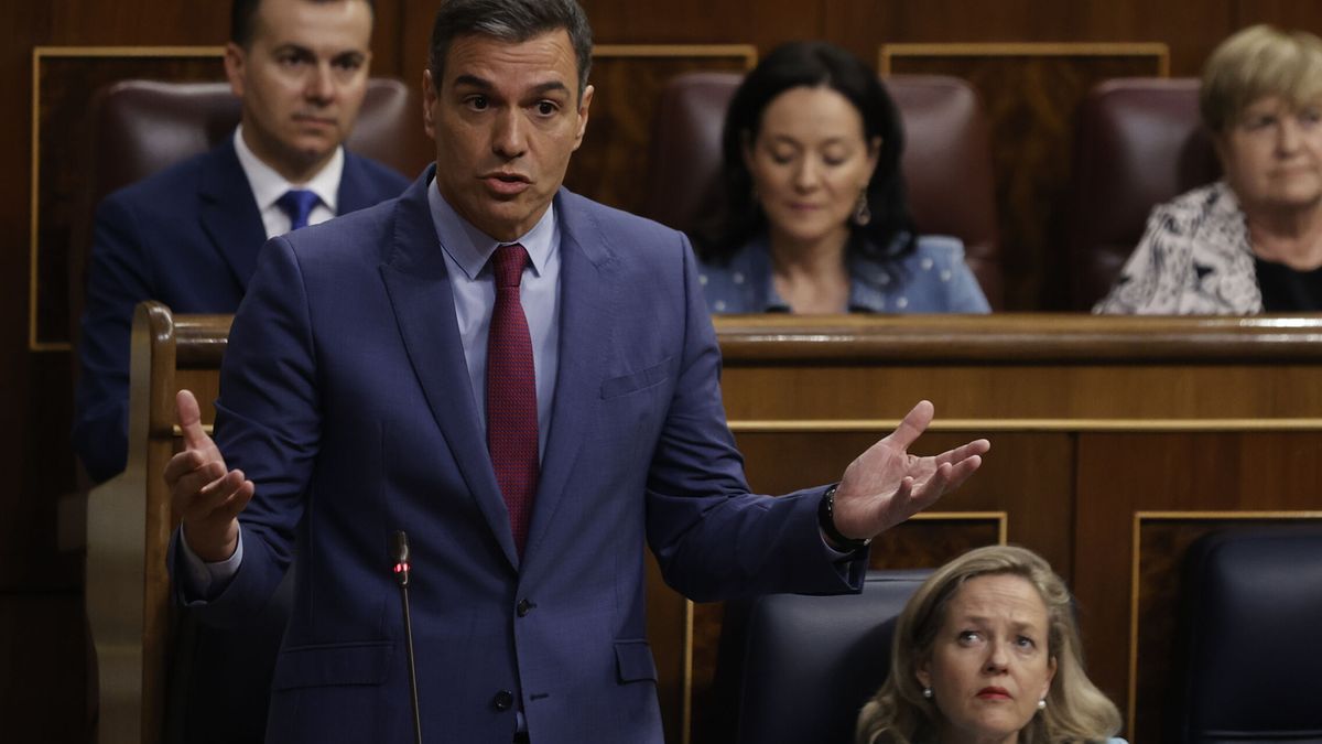 Sánchez redobla las medidas anticrisis con guiños a Podemos para estirar la legislatura