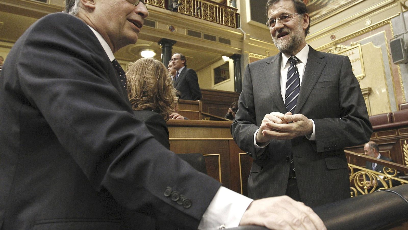 Foto: El ministro Cristóbal Montoro junto al presidente Mariano Rajoy en una imagen de archivo  (EFE)