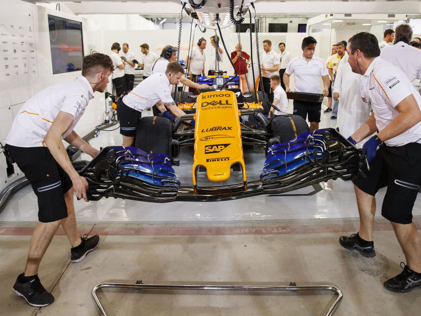 McLaren estrena en Bahrein algunas mejoras con respecto a Australia. (EFE)