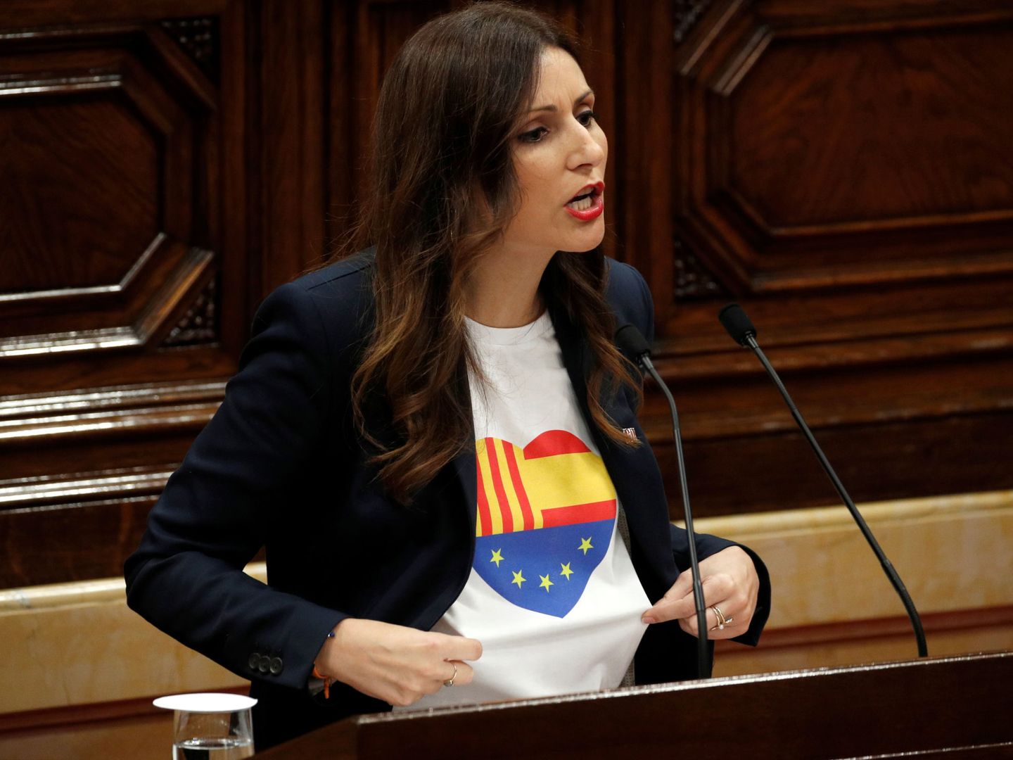 Lorena Roldán en el Parlament. (Reuters)