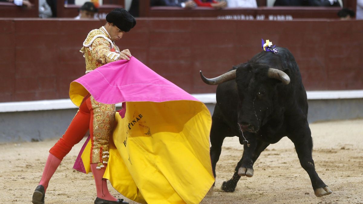 Los anti-anti y una tarde de toros en las Ventas de Madrid