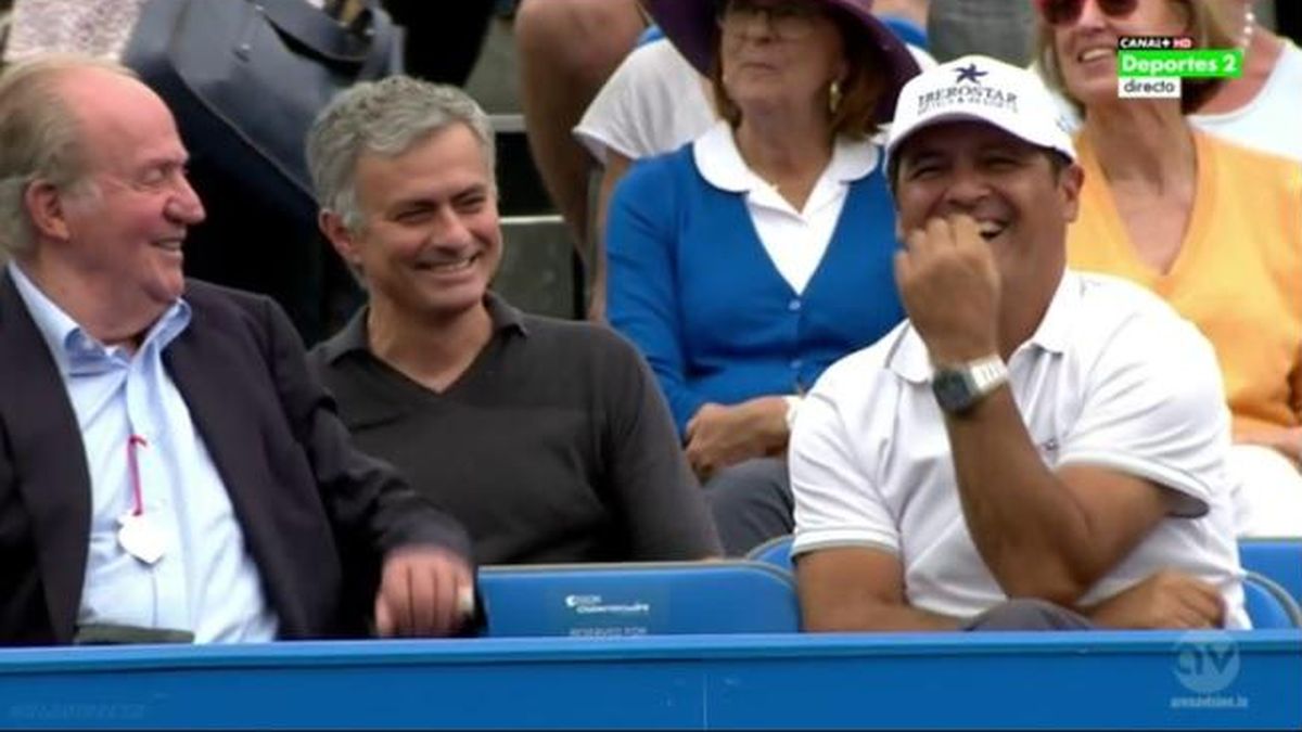 El Rey Juan Carlos y Mourinho apoyan a Rafa Nadal en el torneo de Queen's