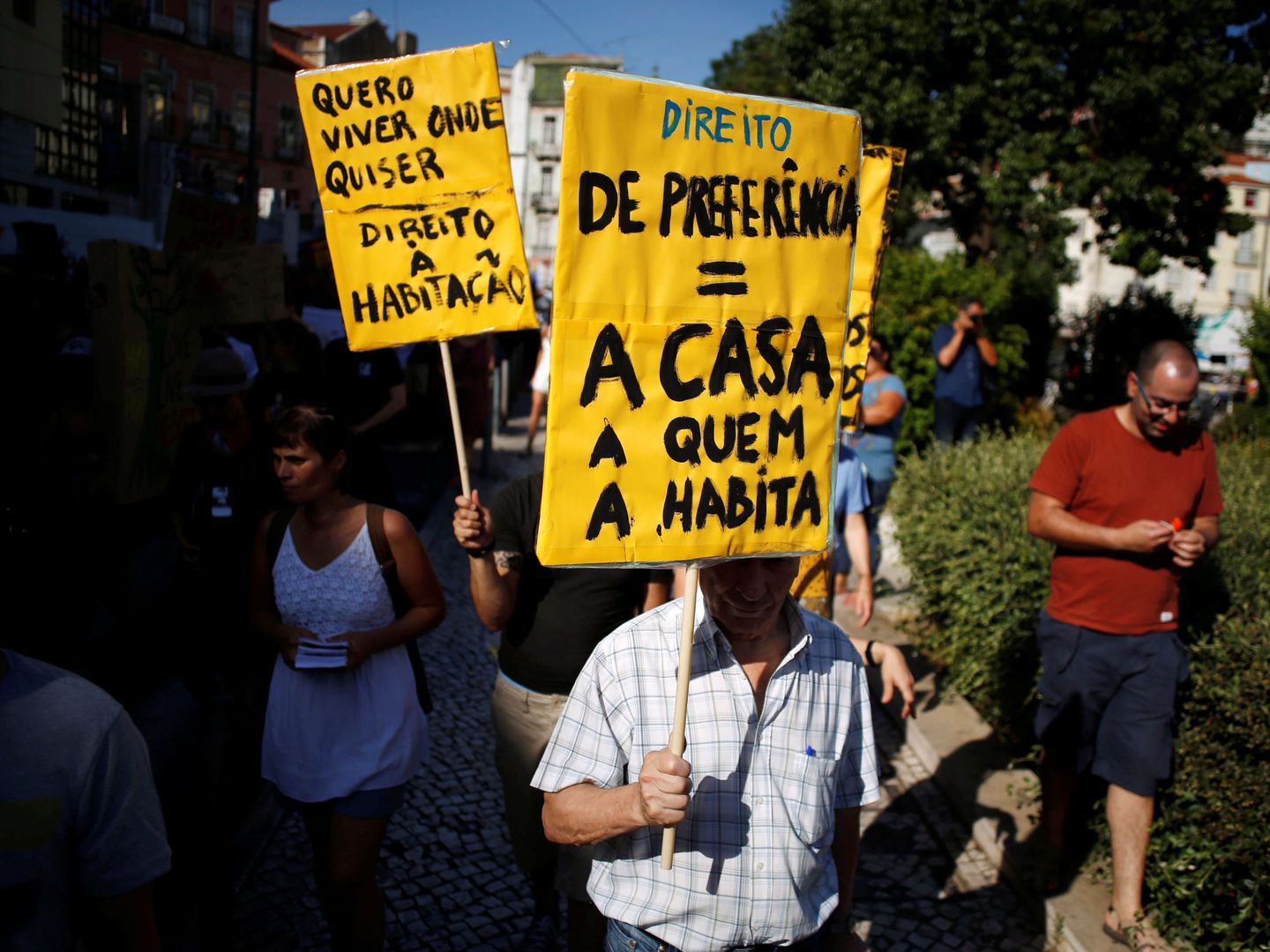 Protesta contra el elevado precio de la vivienda en Lisboa, en septiembre de 2018. (Reuters)