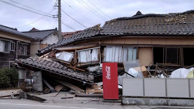 Una casa derruida en Wajima tras el terremoto. (Reuters)
