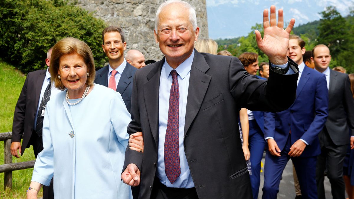 La familia real de Liechtenstein, su gran imperio financiero y sus lazos con Inditex