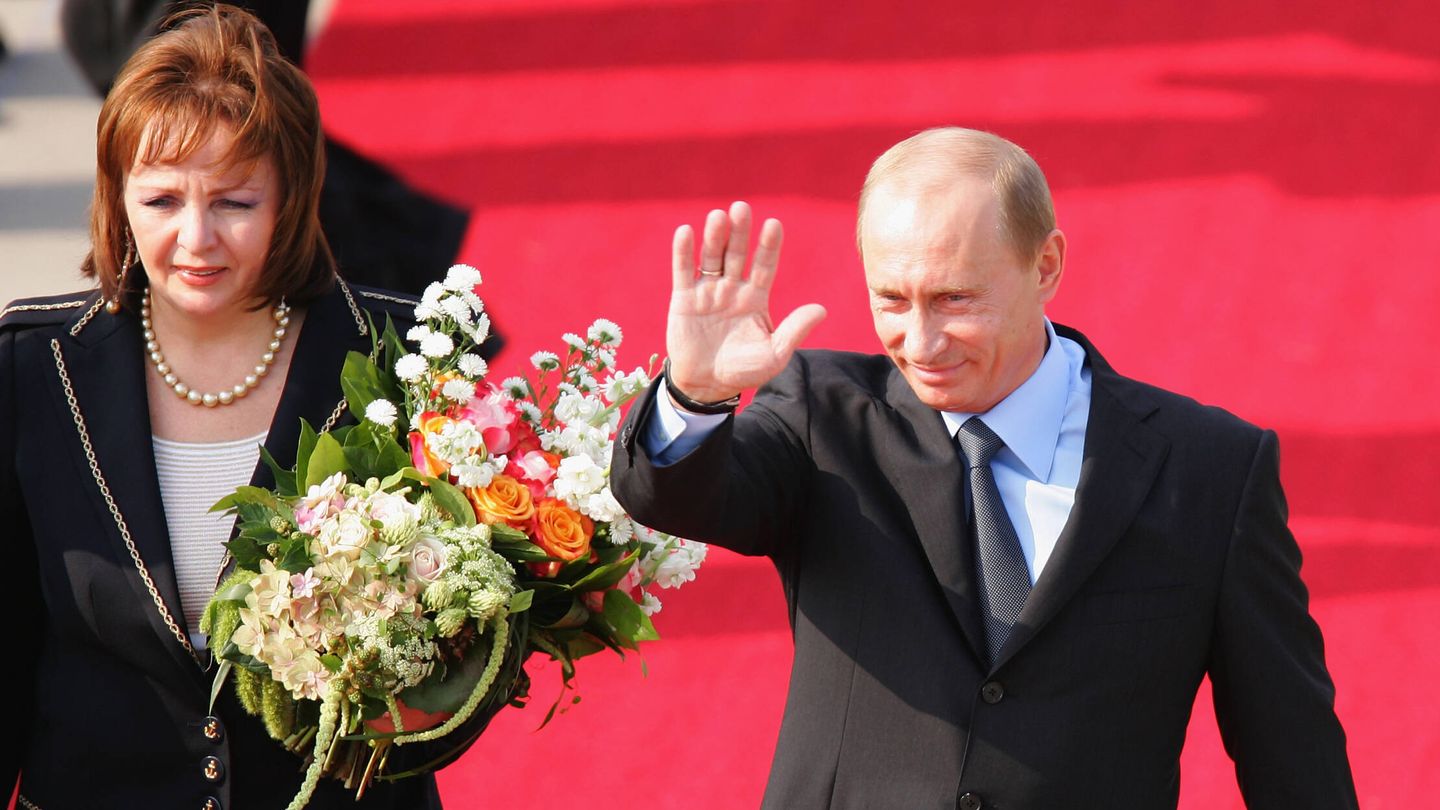 Putin, junto a su exmujer en una imagen de archivo. (Getty/Andreas Rentz)