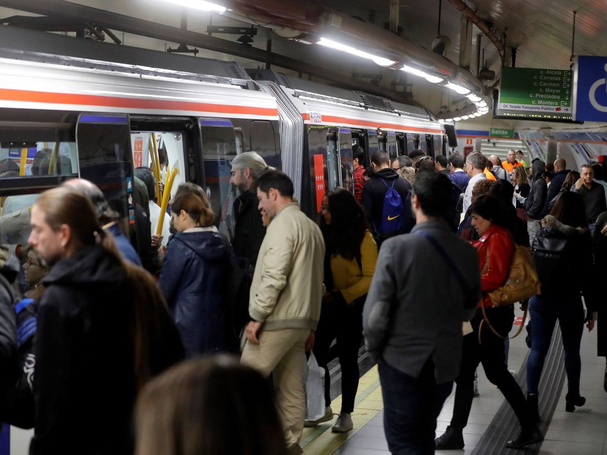 Foto: Los maquinistas de Metro de Madrid han desconvocado la huelga programada para la Cumbre del Clima (EFE)