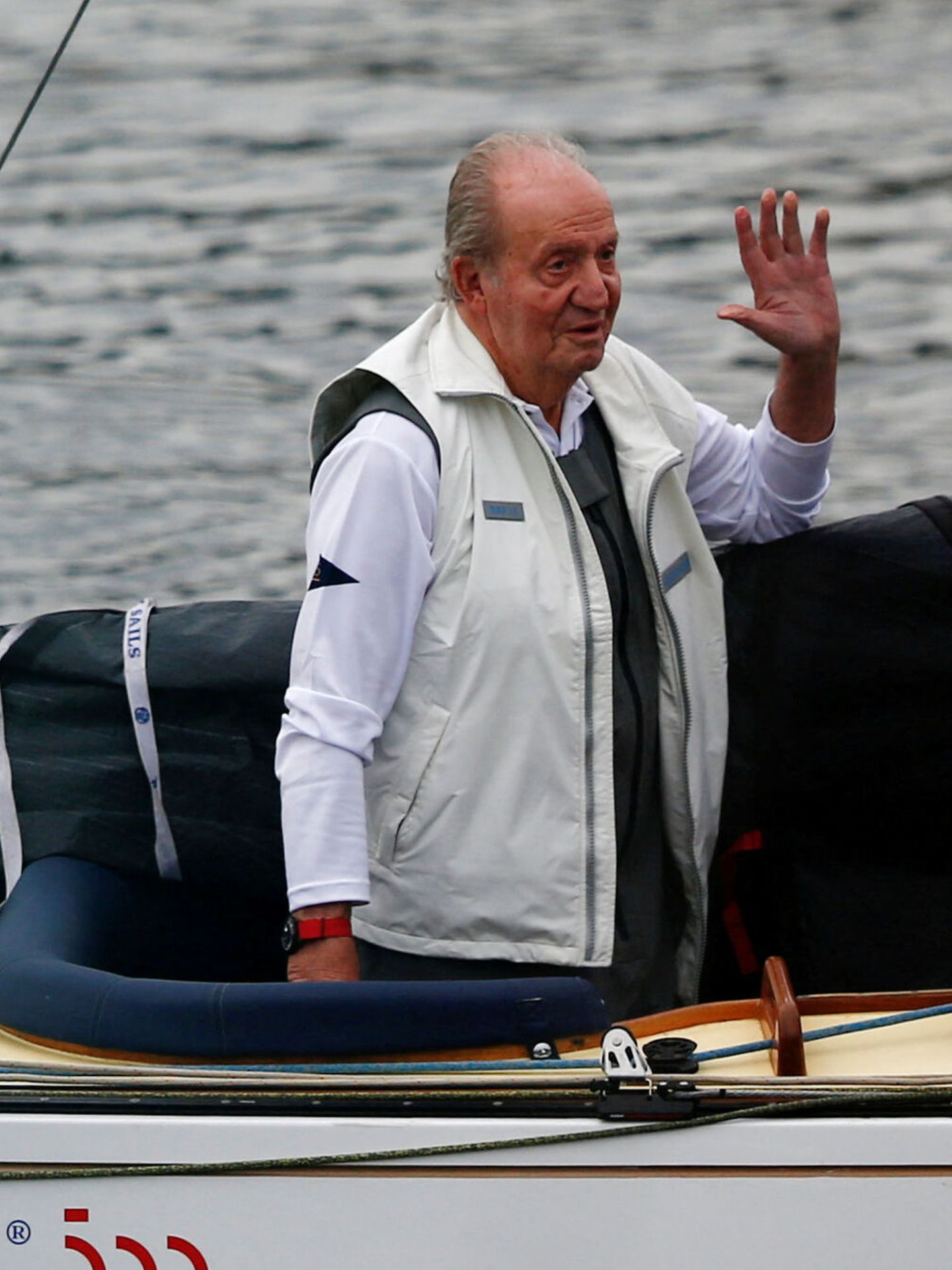 El rey Juan Carlos, el pasado mes de mayo en Sanxenxo. (Reuters/Pedro Nunes)