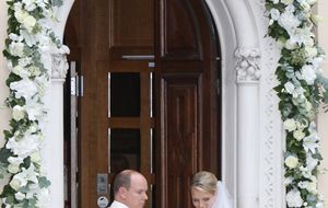 La boda de Charlene y Alberto no acalla los rumores en el Principado