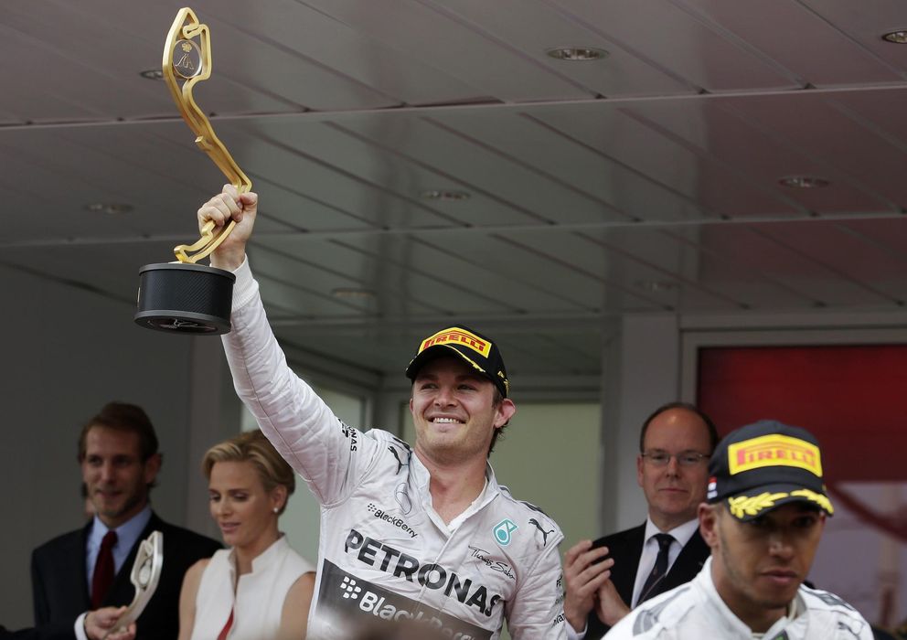 Foto: Rosberg celebrando su victoria en Mónaco.