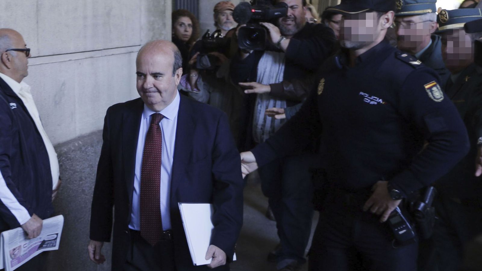 Foto:  El exvicepresidente andaluz Gaspar Zarrías, en el Tribunal Supremo. (EFE)