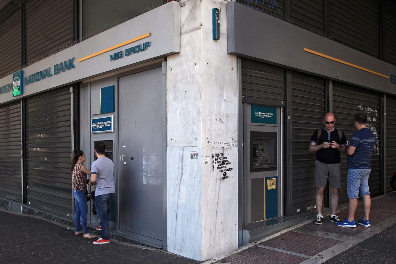 Cajeros automáticos en Atenas este fin de semana (Reuters).
