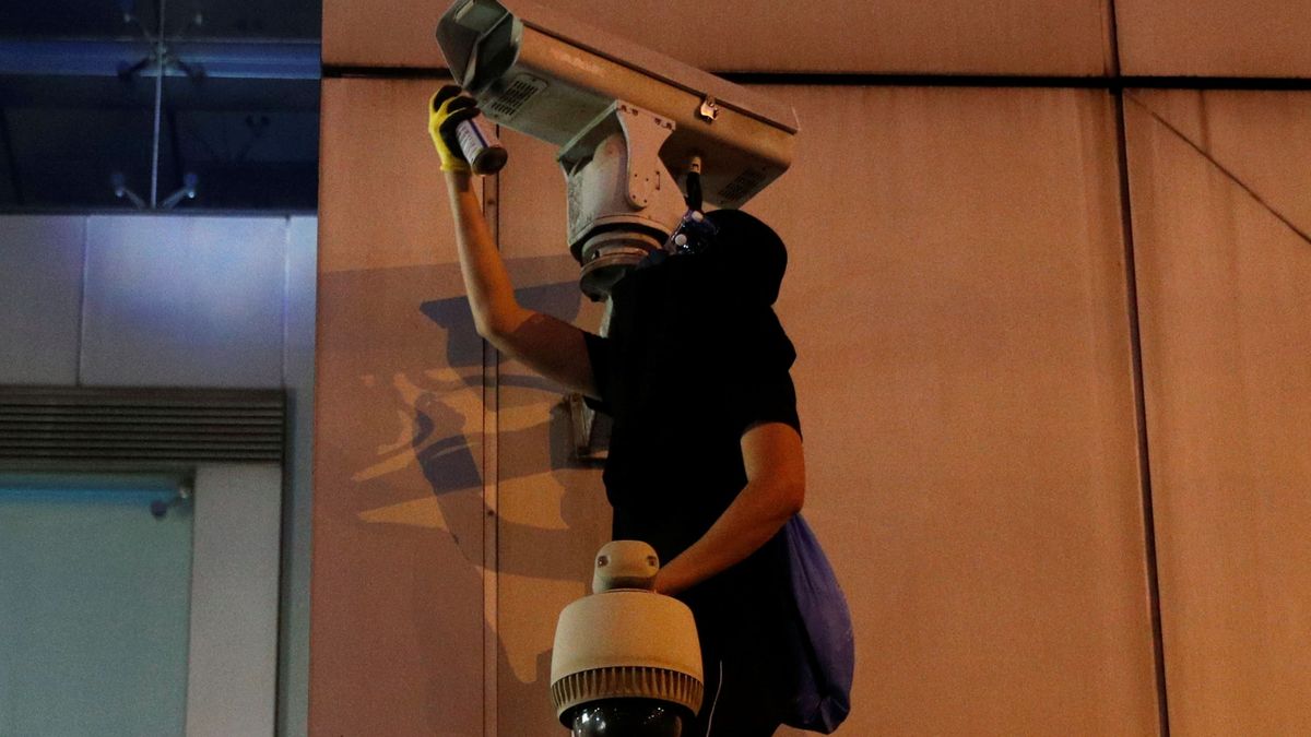 ¿Las protestas del futuro? Así 'hackean' en Hong Kong al 'Gran Hermano' chino