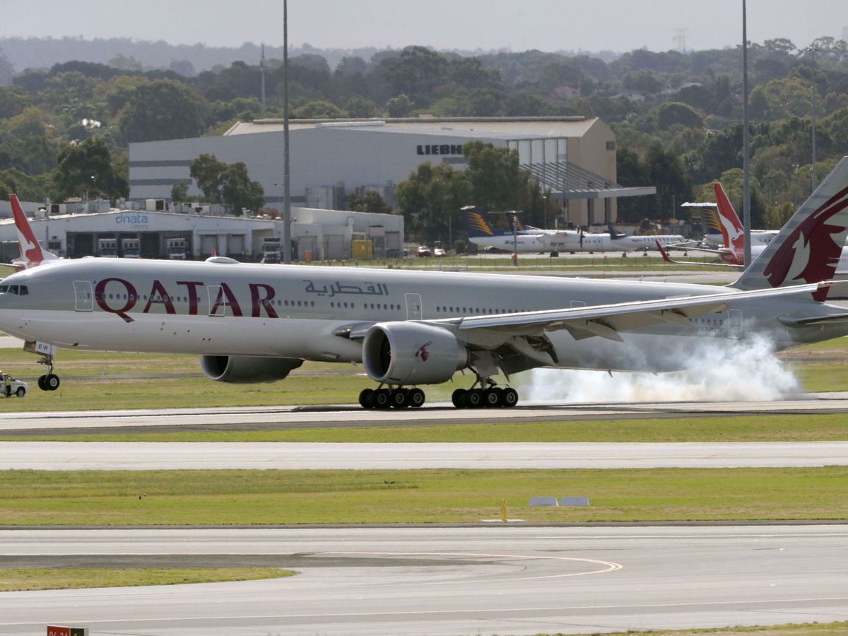 Foto: Un avión de Qatar Airways. (EFE)
