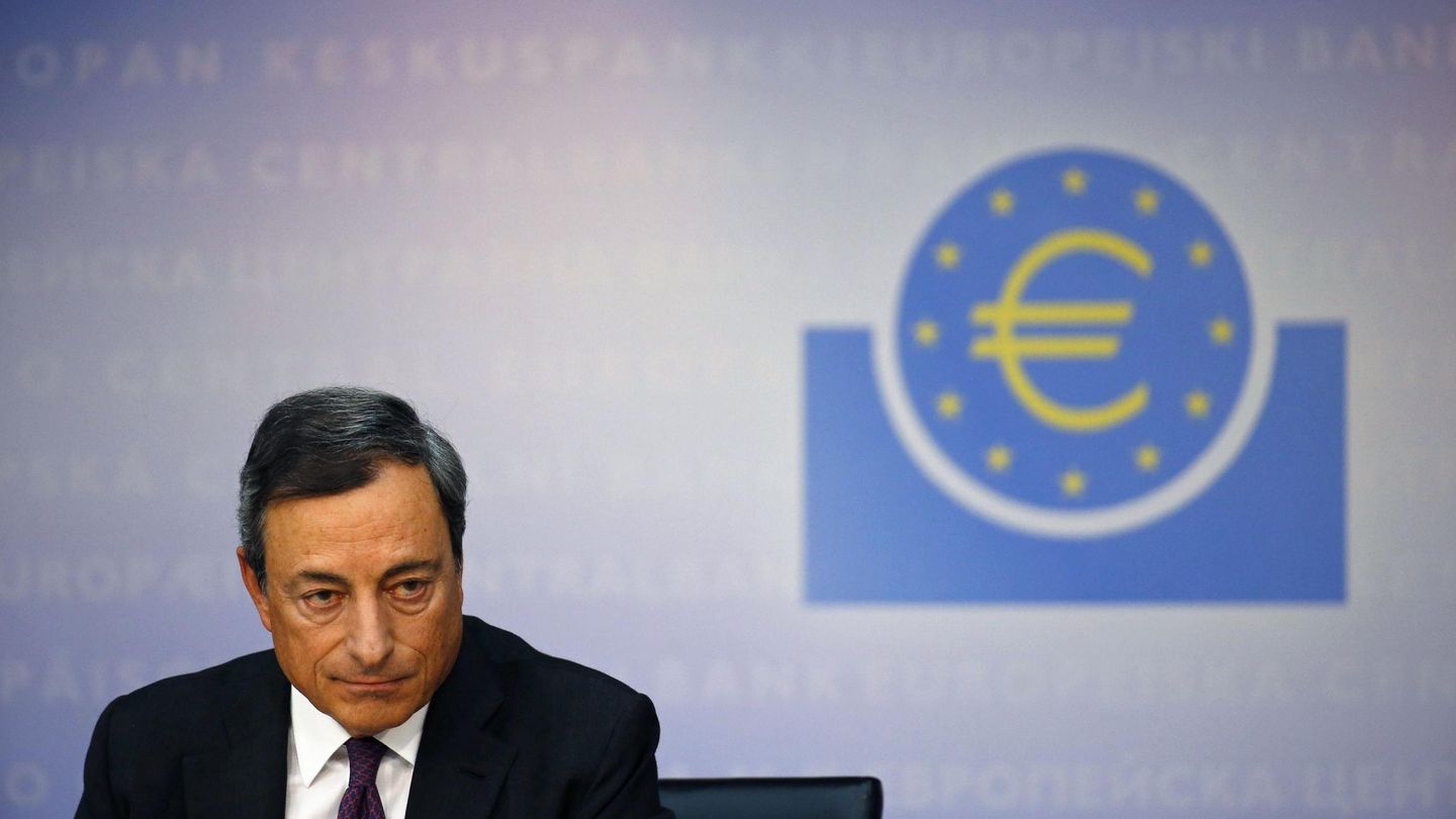 Mario Draghi en su etapa como presidente del BCE. (Reuters/Kai Pfaffenbach)