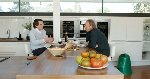 Foto: José María Aznar, último invitado entrevistado por Bertín Osborne. (Mediaset España)