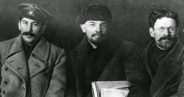 Foto: "¡Una para el Instagram!" Parece Trotski, pero no lo es: se trata de Kalinin, de sorprendente parecido con el "desaparecido".