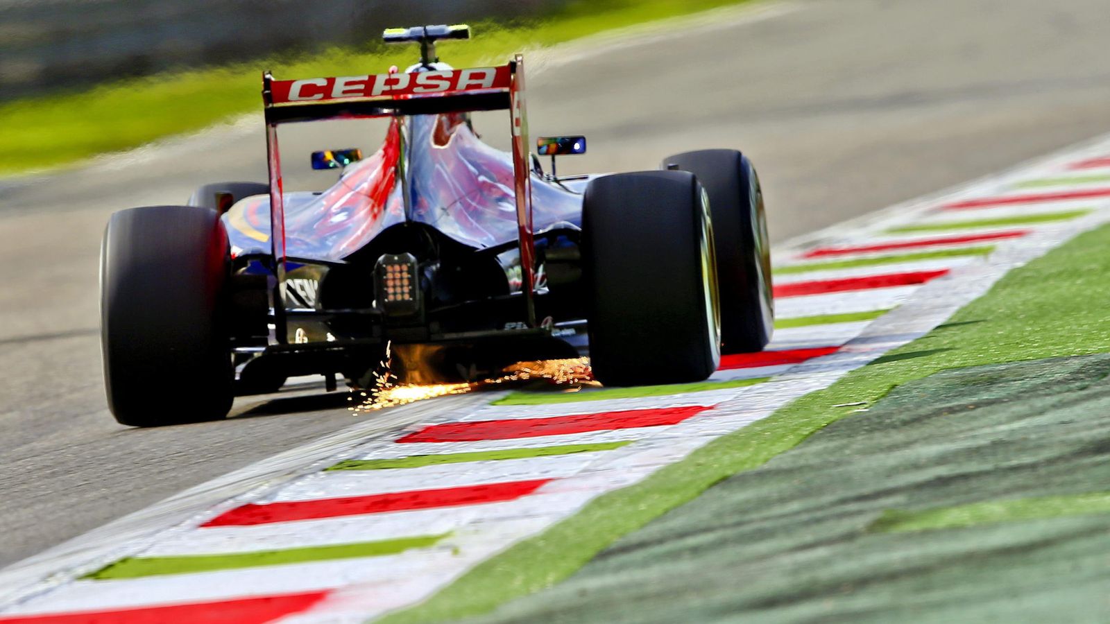 Foto: Carlos Sainz durante el Gran premio de italia de fórmula 1 (Efe)