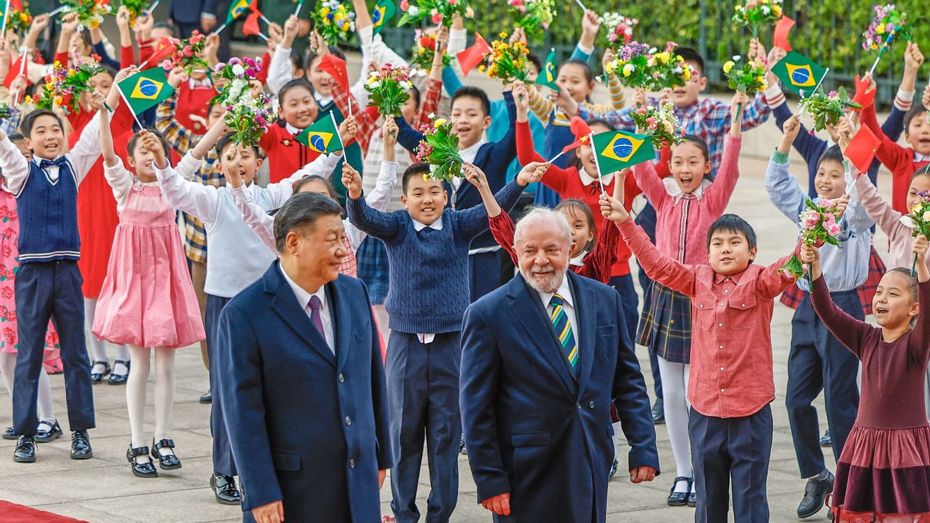 Foto: Xi Jinping con Lula da Silva. (Ricardo Stuckert/Reuters)