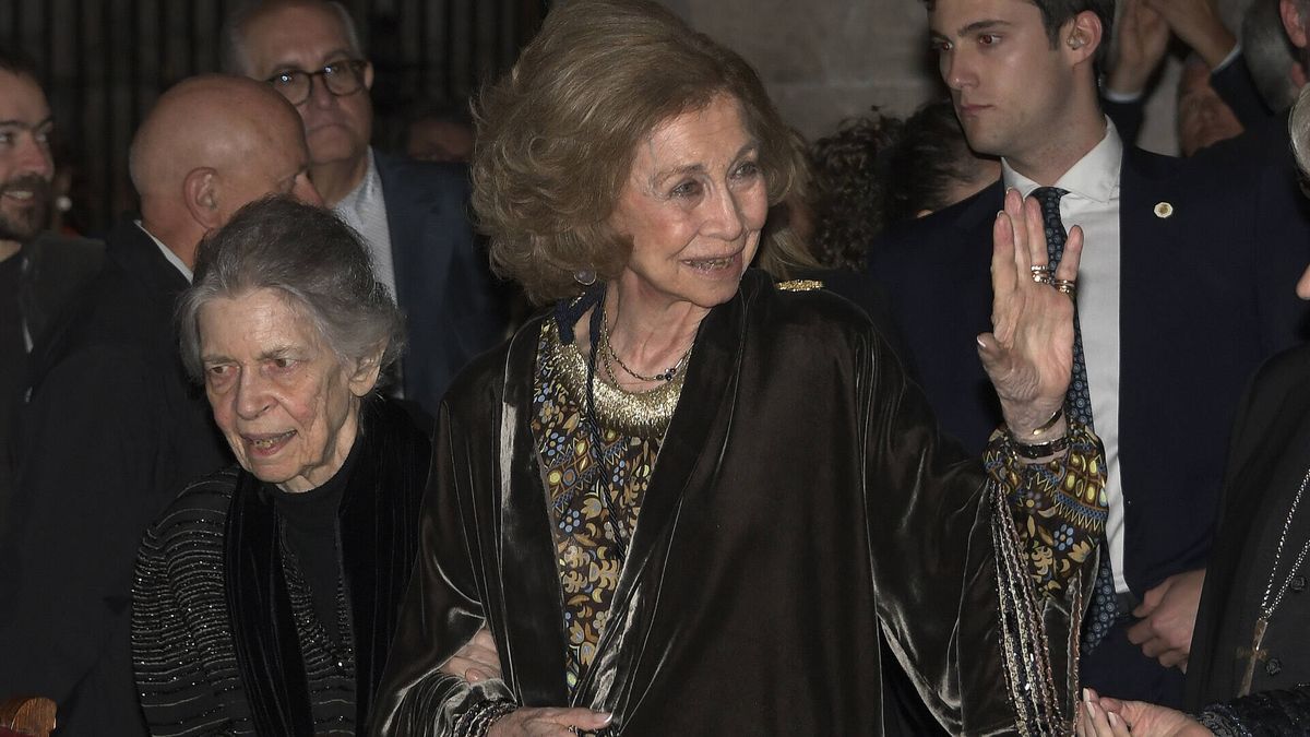 La reina Sofía preside el concierto anual de Pascua en Mallorca con un look de estilo arabesco y acompañada por Irene de Grecia