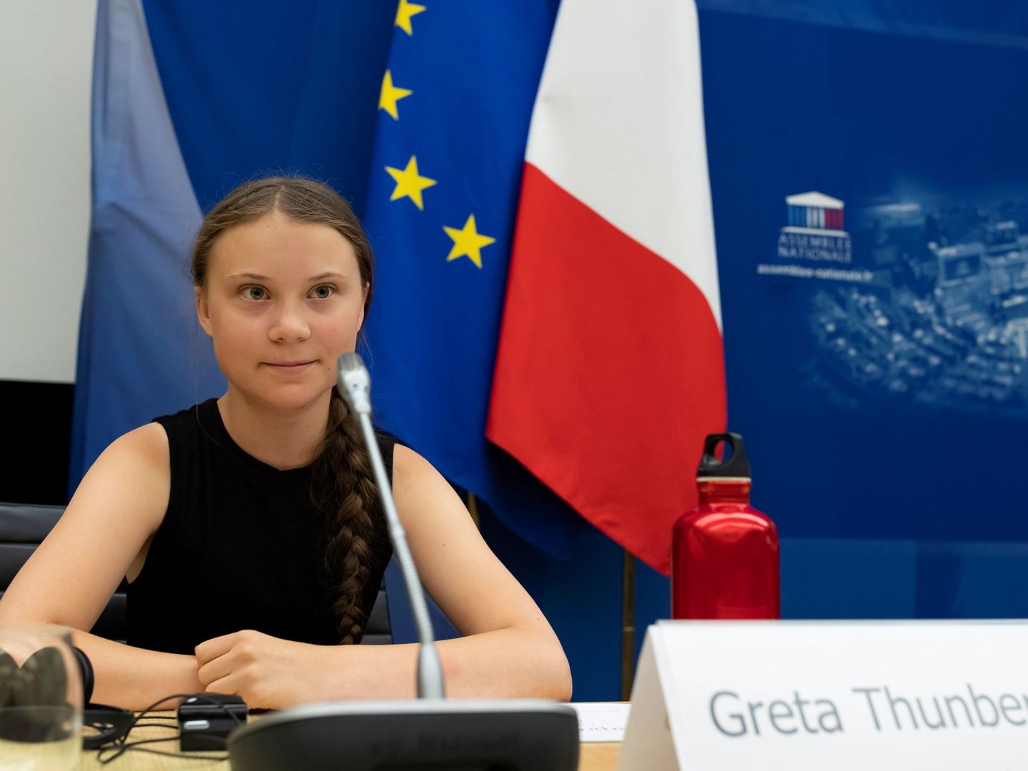 La activista Greta Thunberg, durante su discurso en la Asamblea Nacional francesa. (Reuters)
