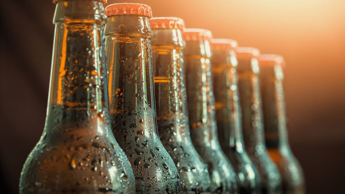Mercadona retira todos los lotes de una marca de cerveza por defectos en la botella