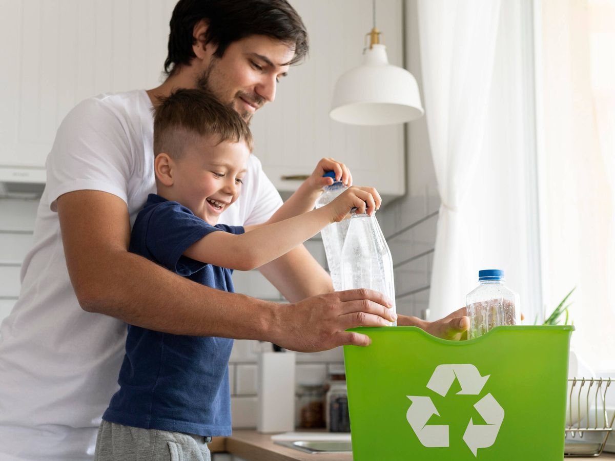 Foto: Reciclar es fundamental y hacerlo en casa es el primer paso (Freepik)