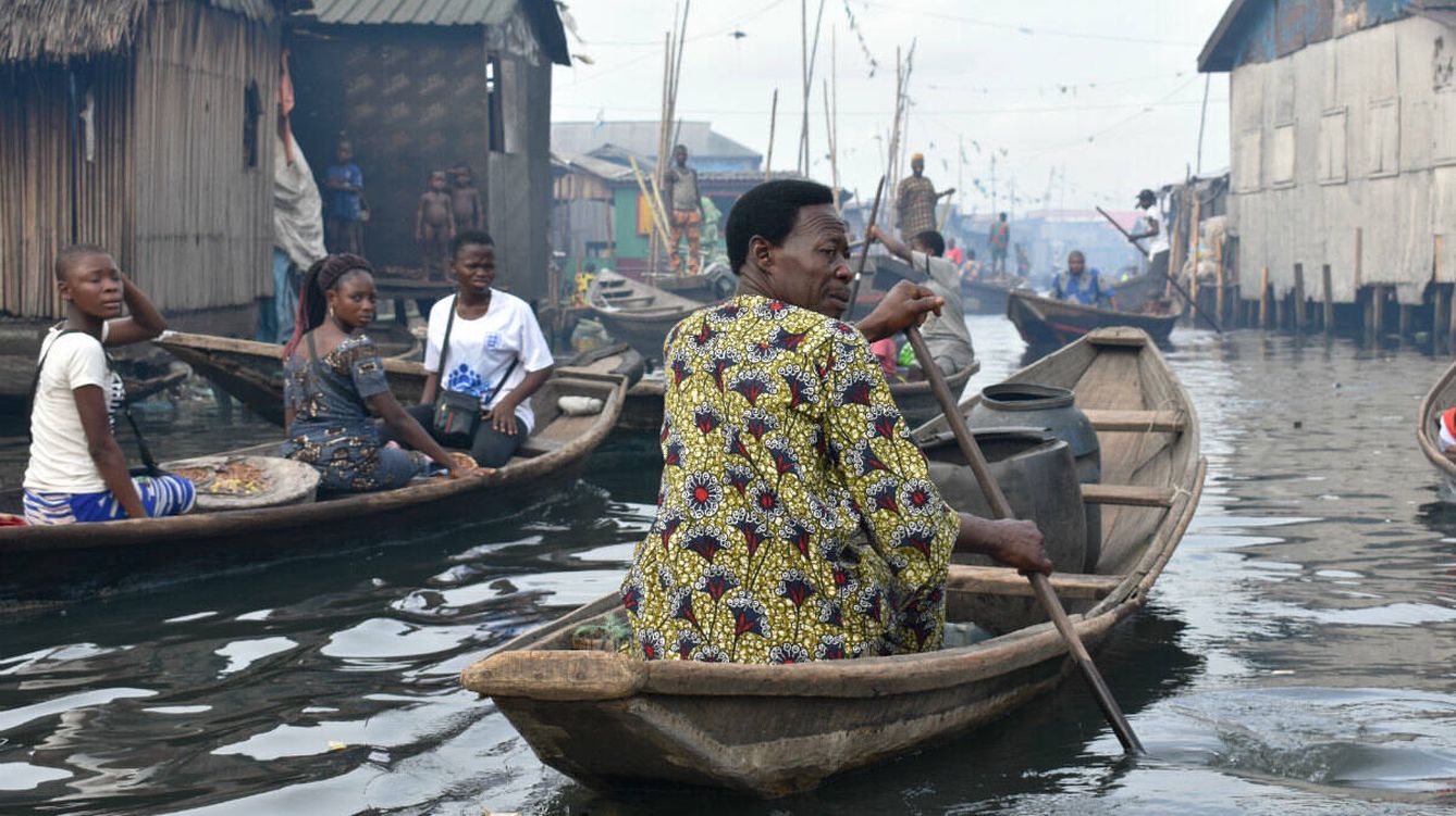 Foto: Makoko, un pueblo pesquero en Lagos, Nigeria. (Michelle Van Demen) 