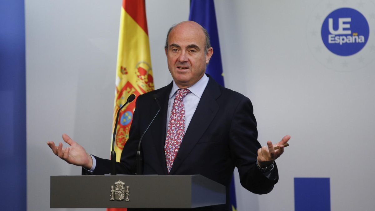España vuelve a entrar en el club de los tipos negativos