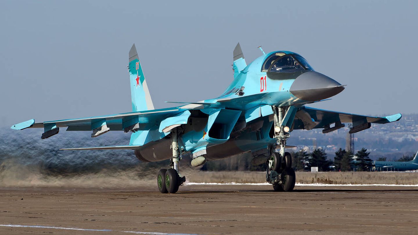 Avión de ataque Sukhoi Su-34. (Alex Beltyukov)