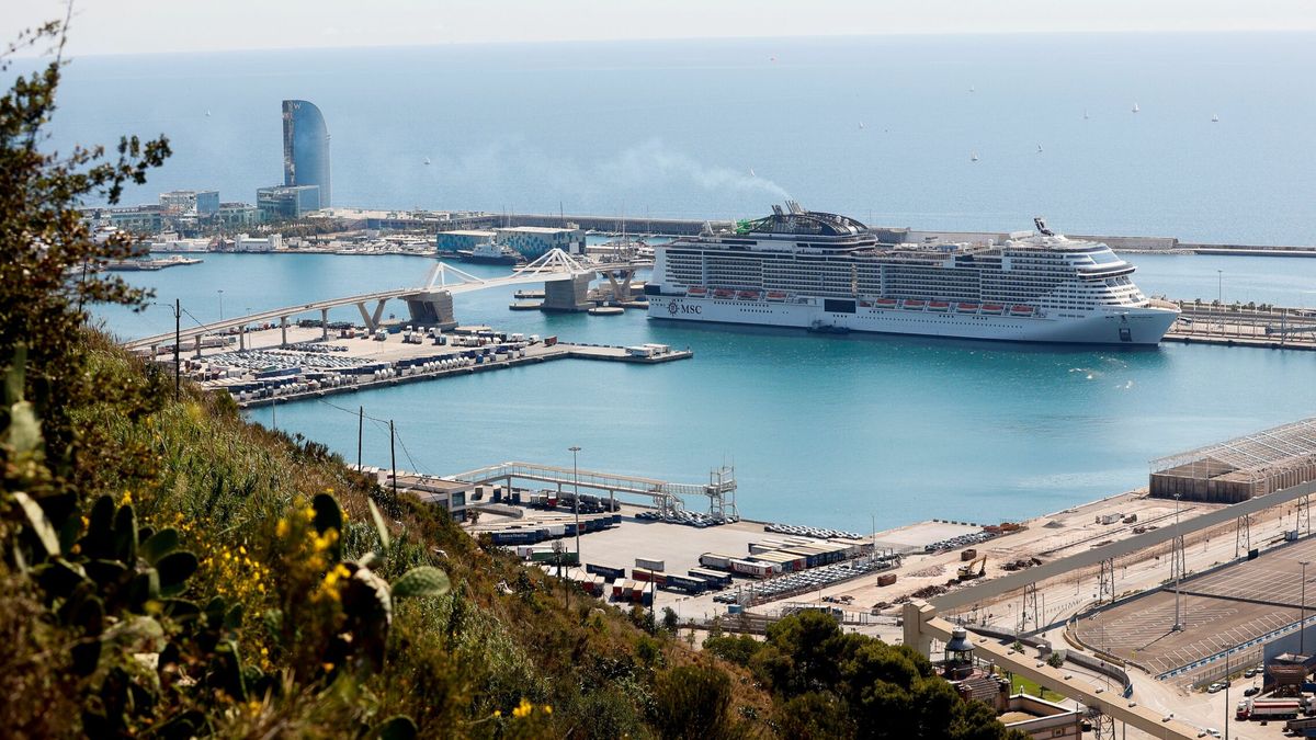 Cancelan la búsqueda de una persona que habría caído al mar desde un crucero en Barcelona