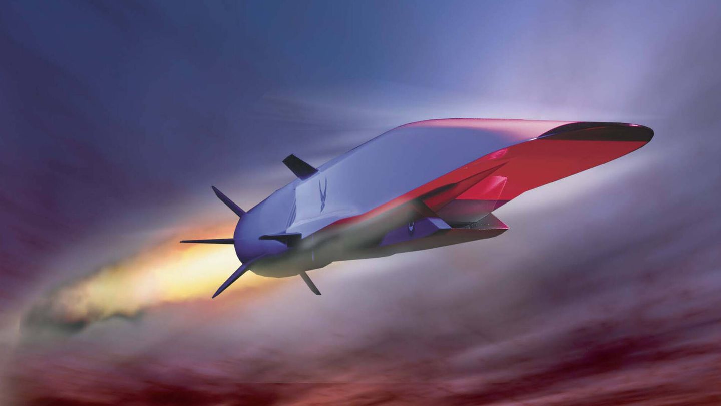 Al viajar a más de Mach 5, un vehículo hipersónico genera un plasma que envuelve su fuselaje, dificultando las comunicaciones (USAF)