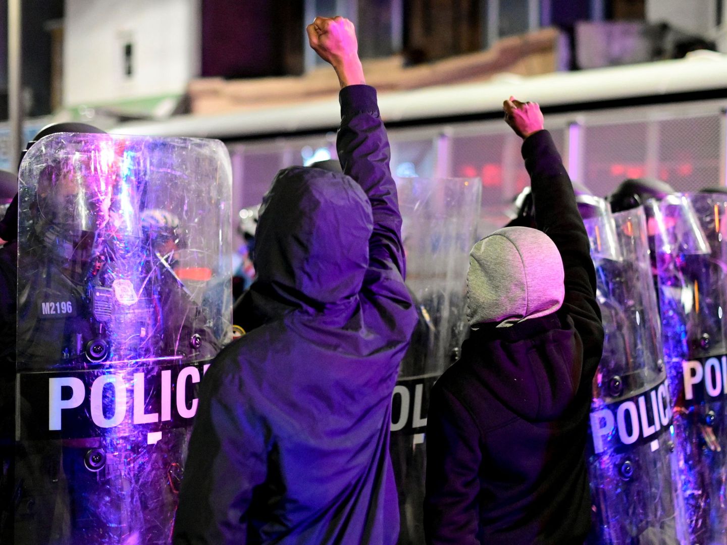 Protestas en Filadelfia, la noche de ayer. (Reuters)