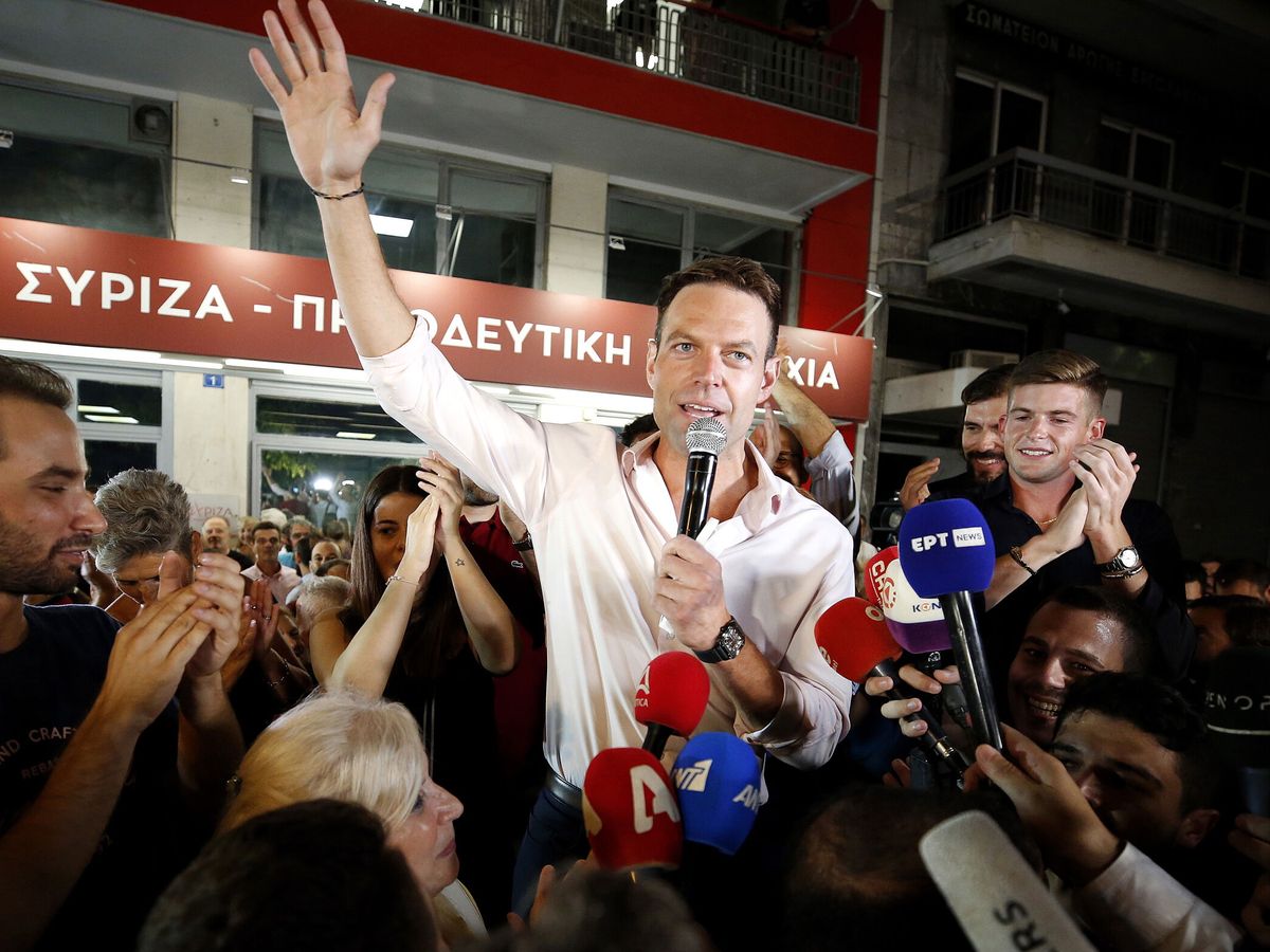 Foto: Stefanos Kasselakis tras ganar la elección. (EFE/Alexandros Vlachos)
