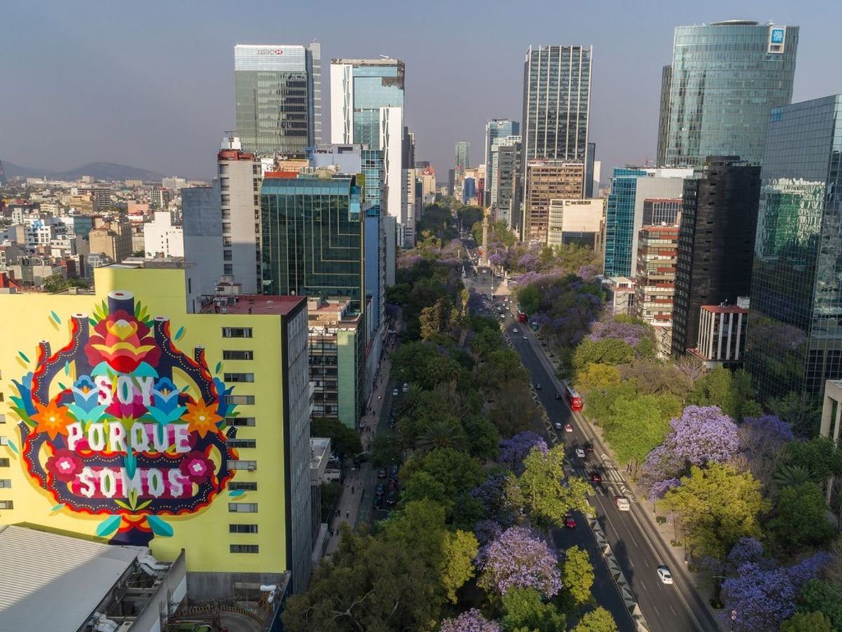 Foto: Murales hechos con pintura ecológica descontaminan la ciudad de México. (EFE)
