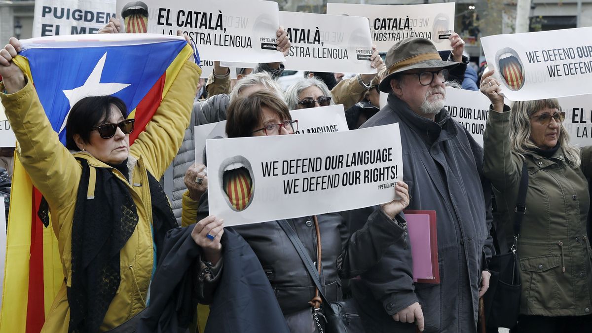 Vuelve el acoso soberanista: señalan al dueño de La Sirena por sus vídeos en castellano