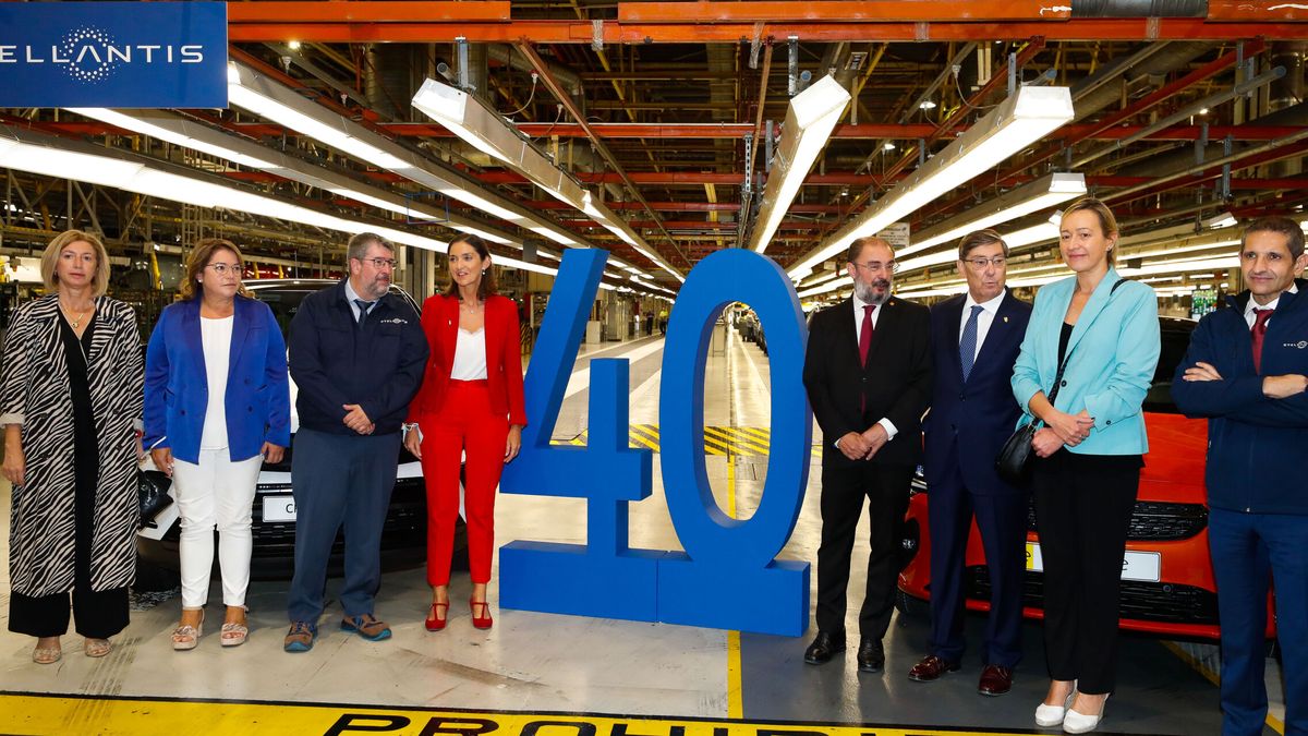  La planta de Stellantis en Zaragoza cumple 40 años y producirá un nuevo modelo con versiones electrificadas