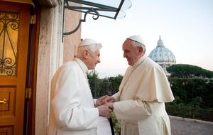 Lo que nuestros CEO deberían aprender de los Papas Benedicto XVI y Francisco