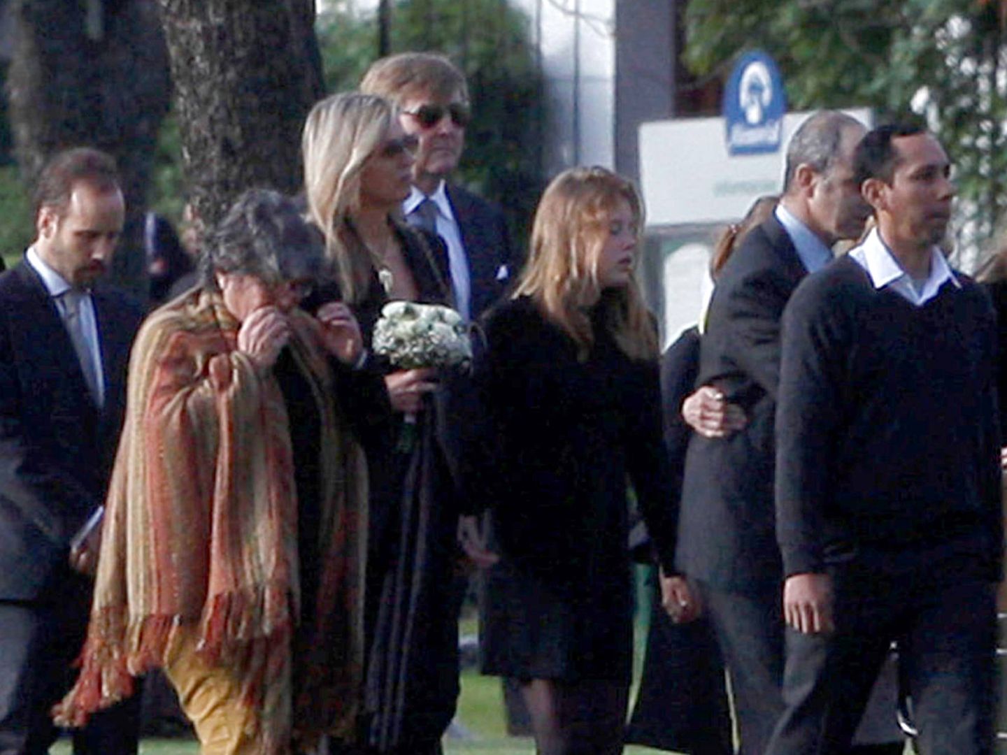 Máxima y Guillermo durante el funeral. (Gtres)