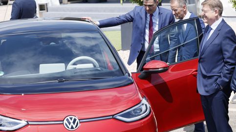 Sánchez regala a Ximo Puig 90 millones para financiar la gigafactoría de VW vía Generalitat