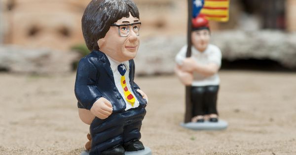 Foto: El expresidente de la Generalitat Carles Puigdemont, es una de las figuras de los 'caganers'. (EFE)