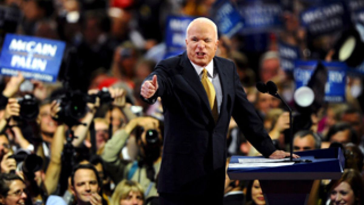 McCain acepta la candidatura de su partido y promete lucha