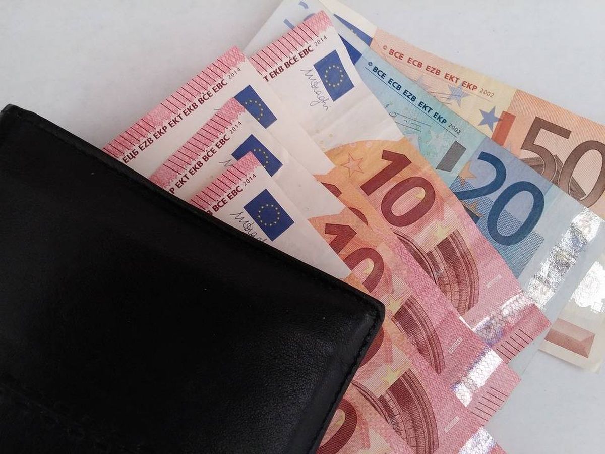 Foto: Adiós a los cajeros automáticos: la nueva forma de sacar dinero en CaixaBank (Pixabay)