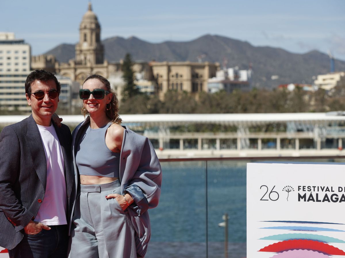 Foto: La actriz Marta Hazas y su marido, el actor Javier Veiga (EFE/Jorge Zapata) 