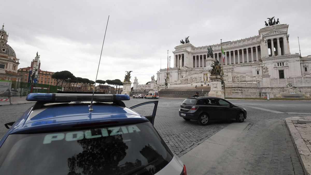 Un niño muere en Roma al chocar contra un coche en el que cinco influencers hacían un reto para redes sociales