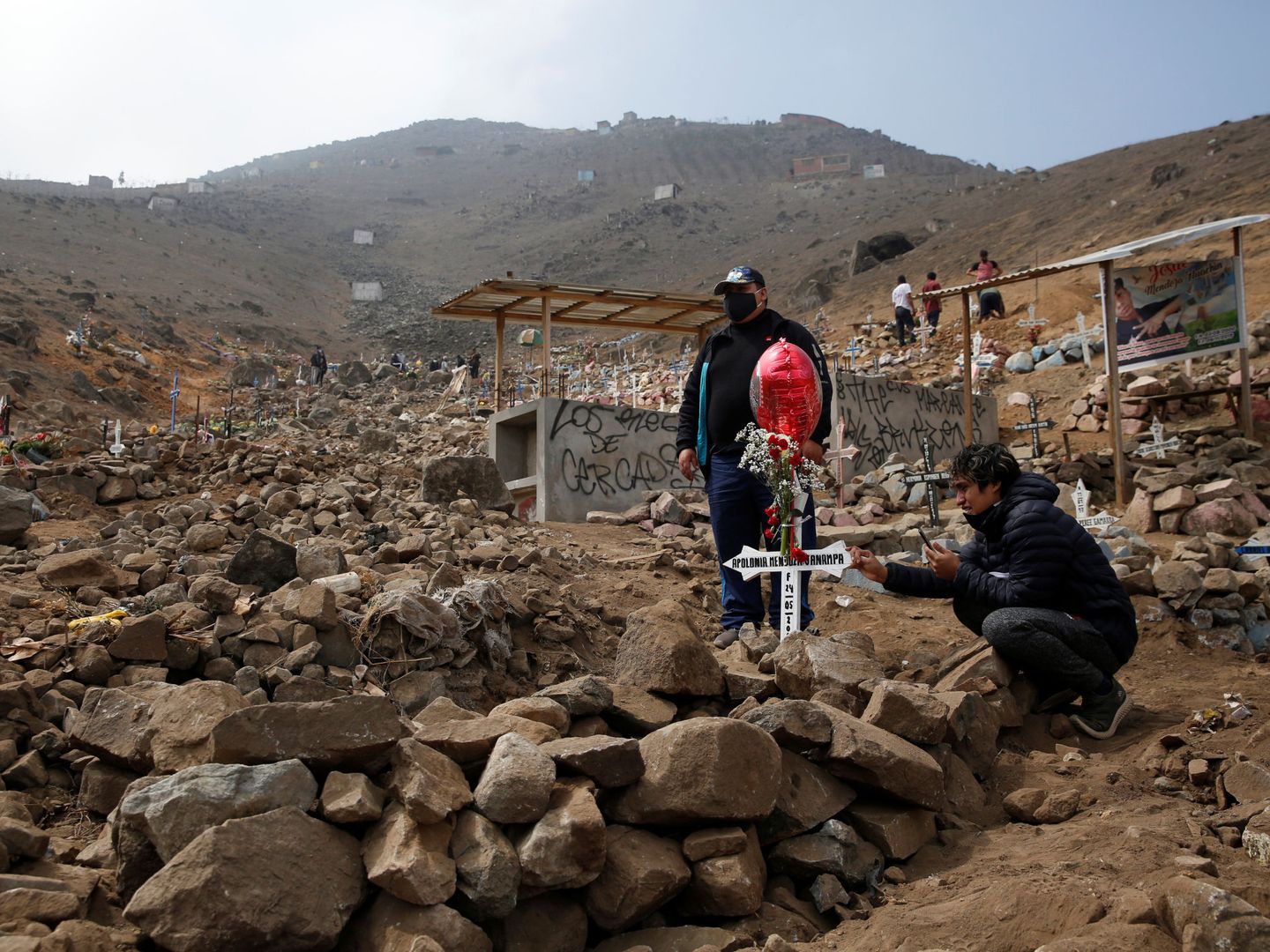 Un cementerio en Lima, Perú. (Reuters)
