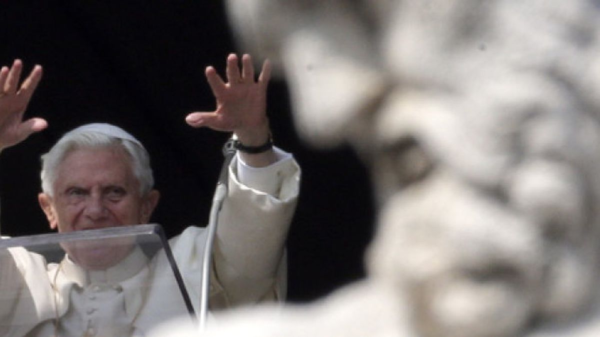 La penúltima ovación al Papa