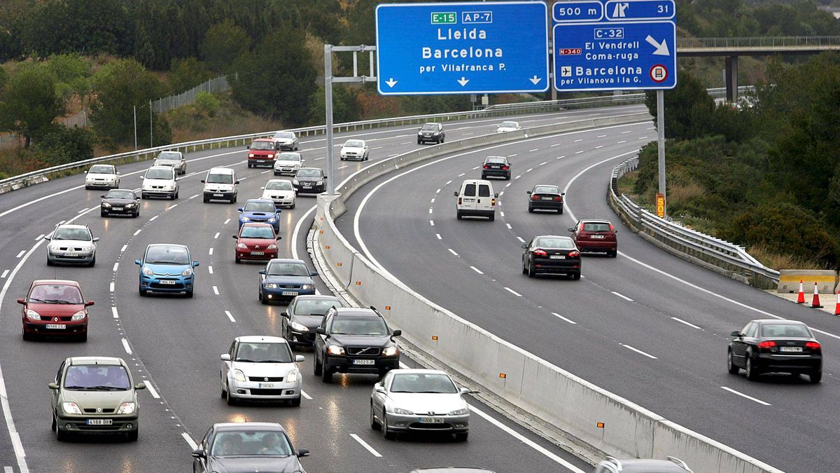 Fomento nacionalizará las autopistas  para compensar el agujero de las radiales